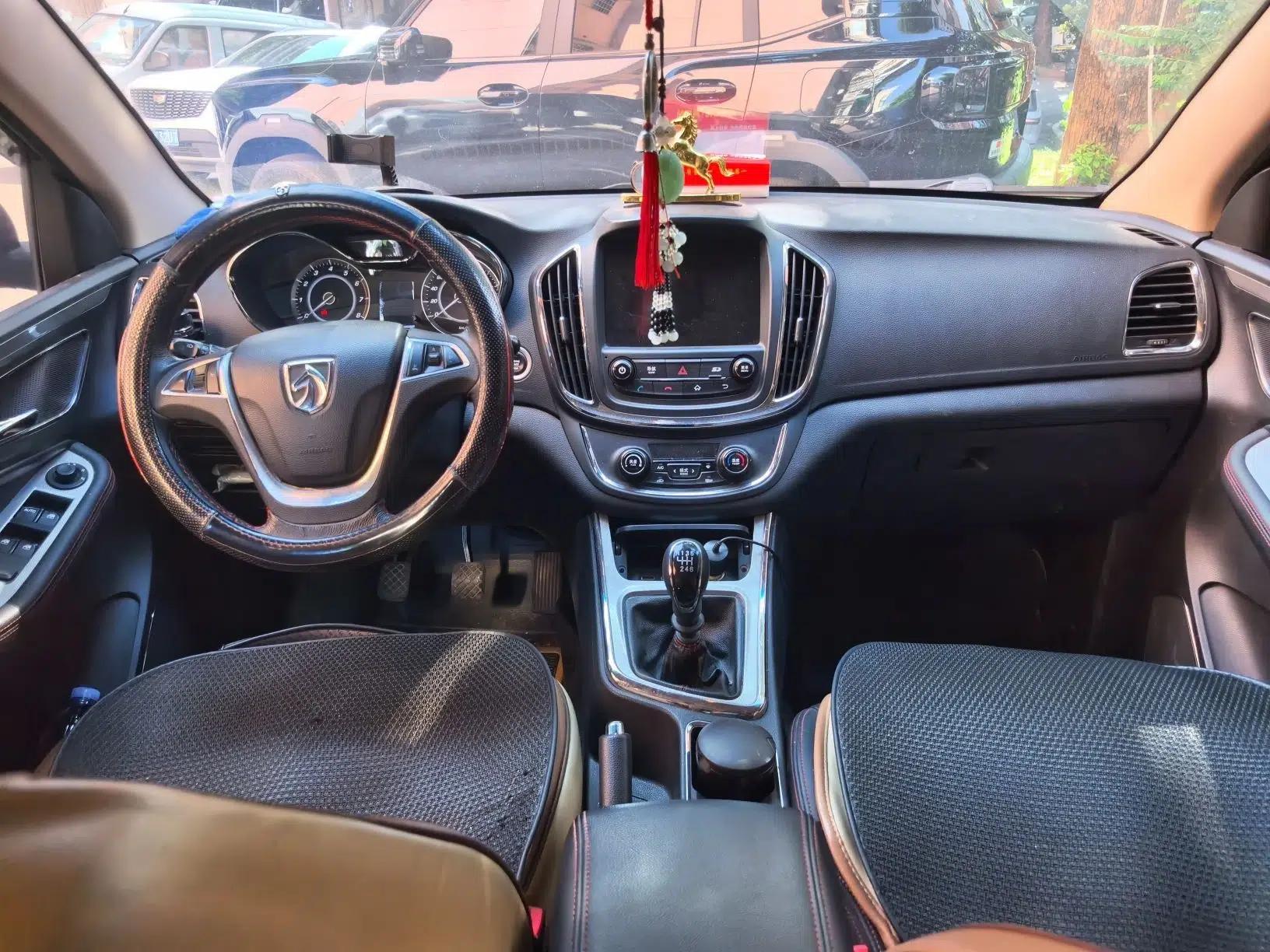 Baojun 560 2016 1.5T Manual Luxury Model — миниатюра 9