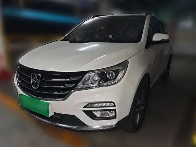 Baojun 560 2017 Rhythmic Edition 1.5T Manual Premium Model