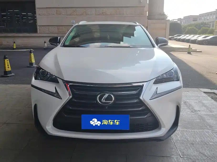 Lexus NX 2015 200t AWD Sport Edition — миниатюра 2