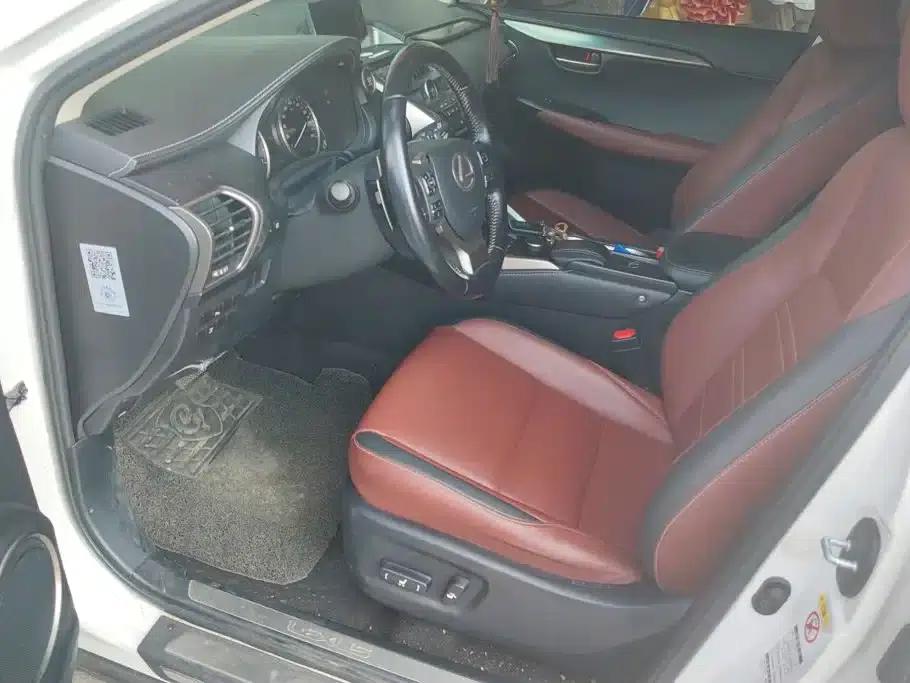 Lexus NX 2015 200t AWD Sport Edition — миниатюра 9