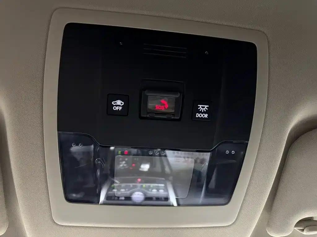 Lexus NX 2020 200 FWD Sport Edition (China VI Emission Standard) — миниатюра 14