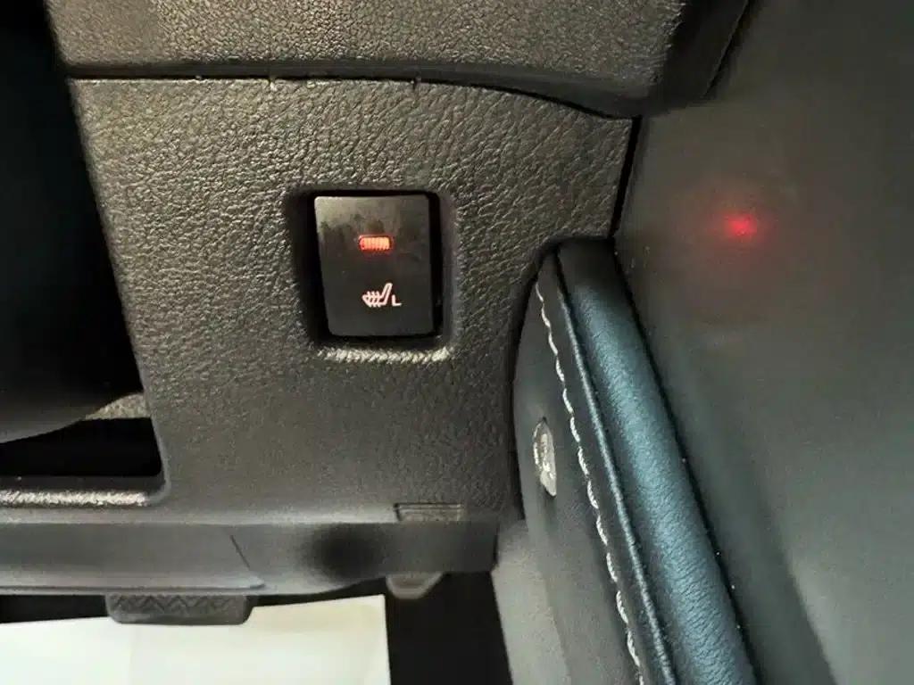Lexus NX 2020 200 FWD Sport Edition (China VI Emission Standard) — миниатюра 15