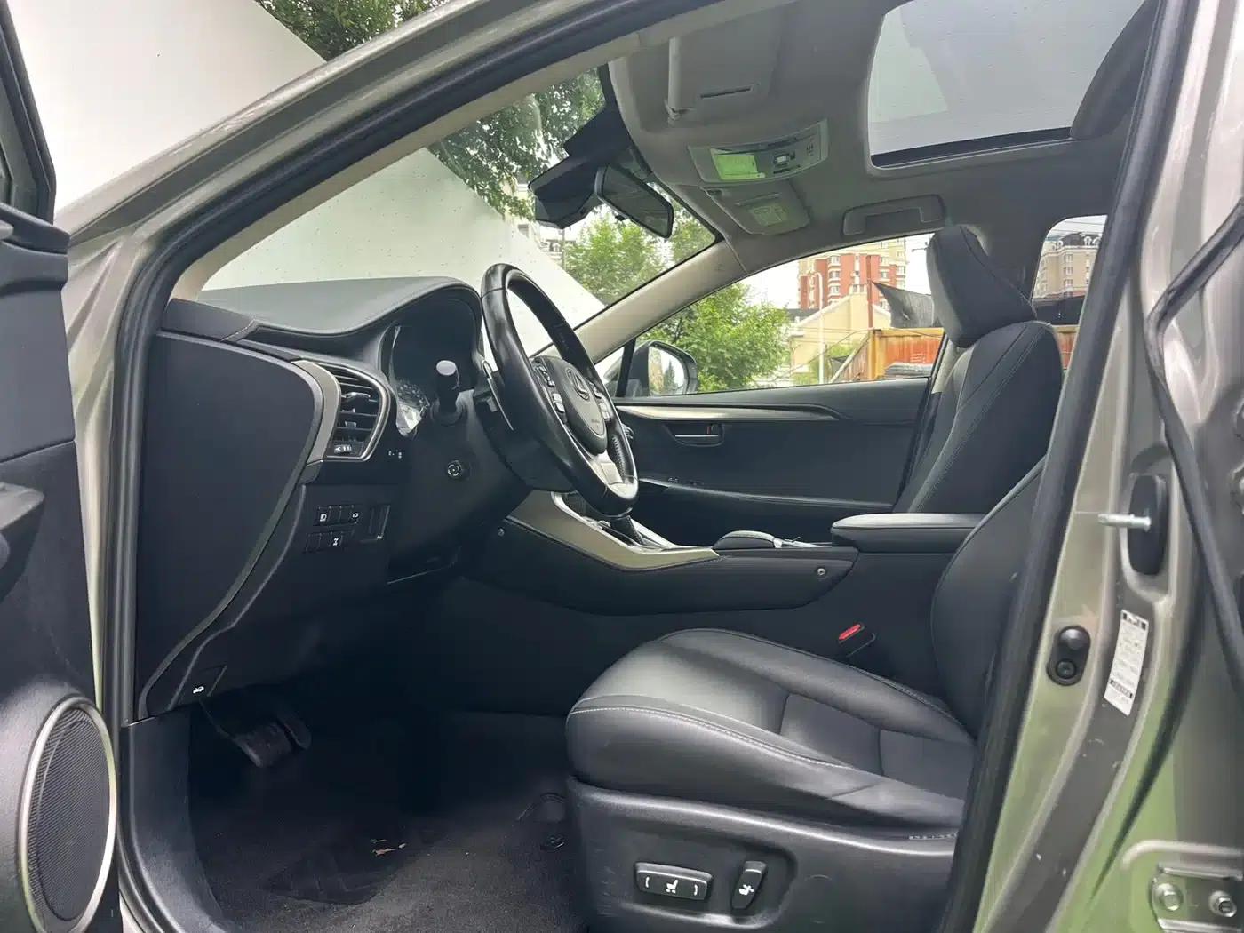 Lexus NX 2020 200 AWD Sport Edition (China VI Emission Standard) — миниатюра 4
