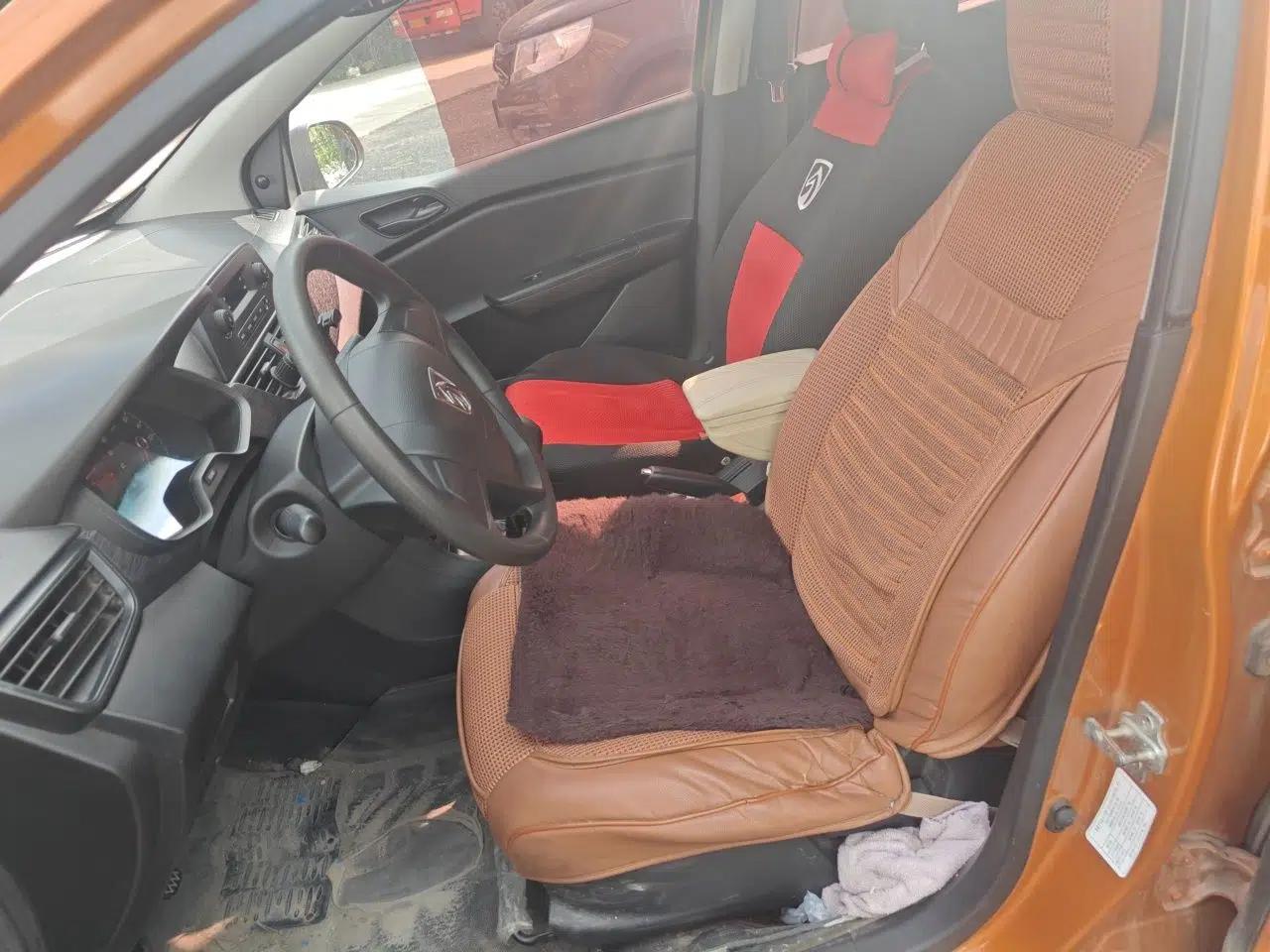 Baojun 310 2016 1.2L Manual Value Edition — миниатюра 15