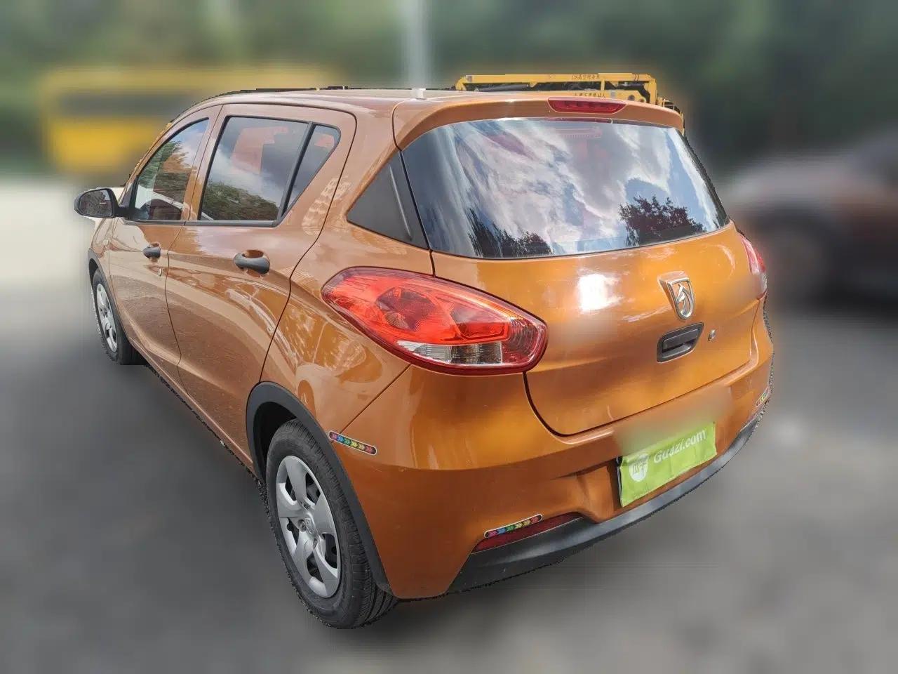 Baojun 310 2016 1.2L Manual Value Edition — миниатюра 4