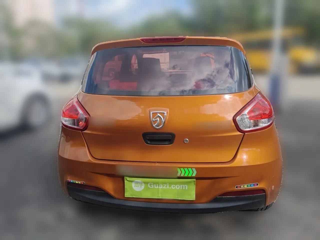 Baojun 310 2016 1.2L Manual Value Edition — миниатюра 5