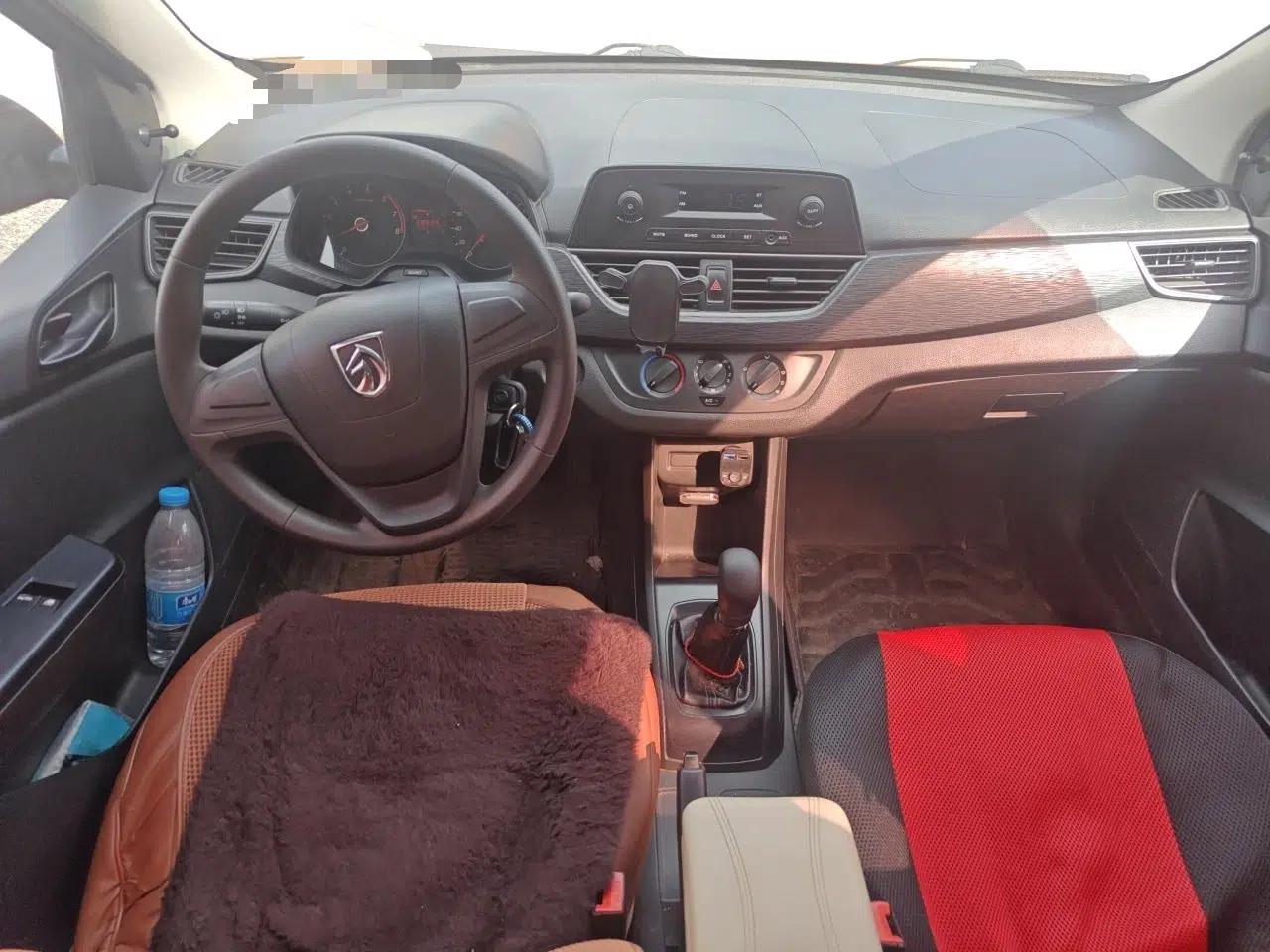 Baojun 310 2016 1.2L Manual Value Edition — миниатюра 9