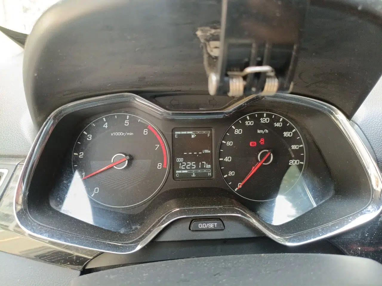 Baojun 310 2016 1.2L Manual Luxury Model — миниатюра 11