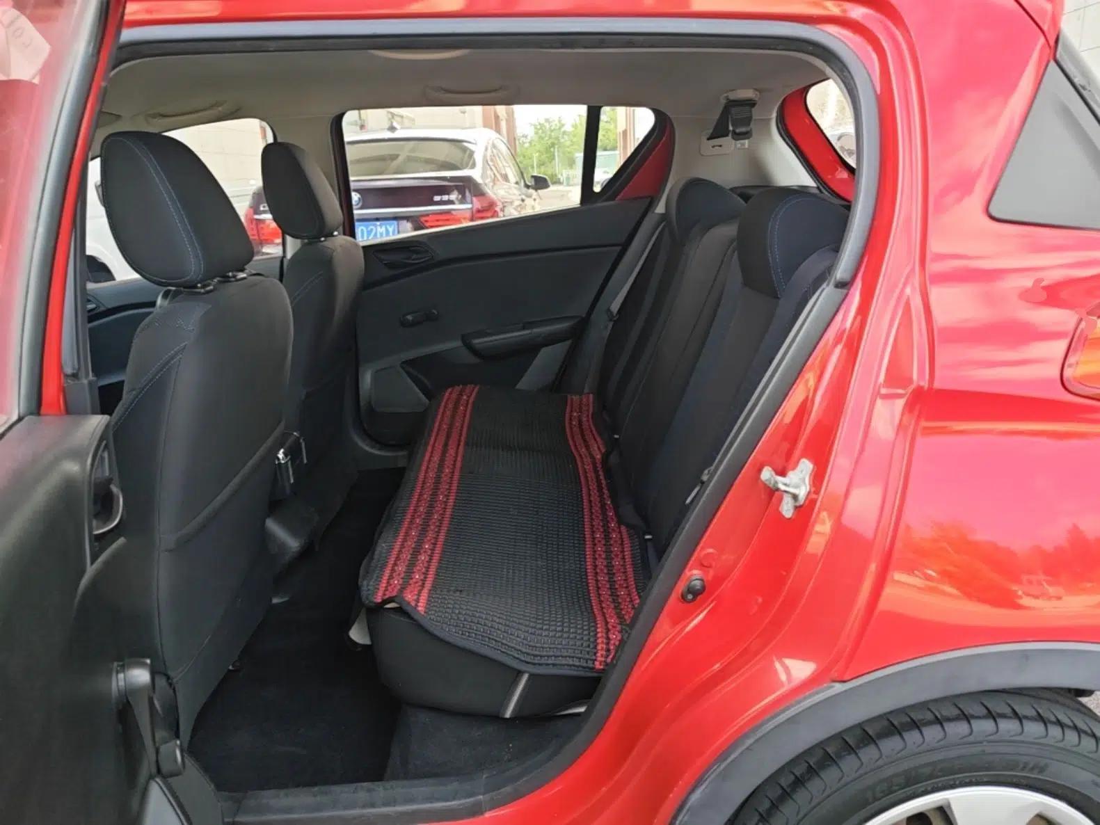 Baojun 310 2016 1.2L Manual Value Edition — миниатюра 20