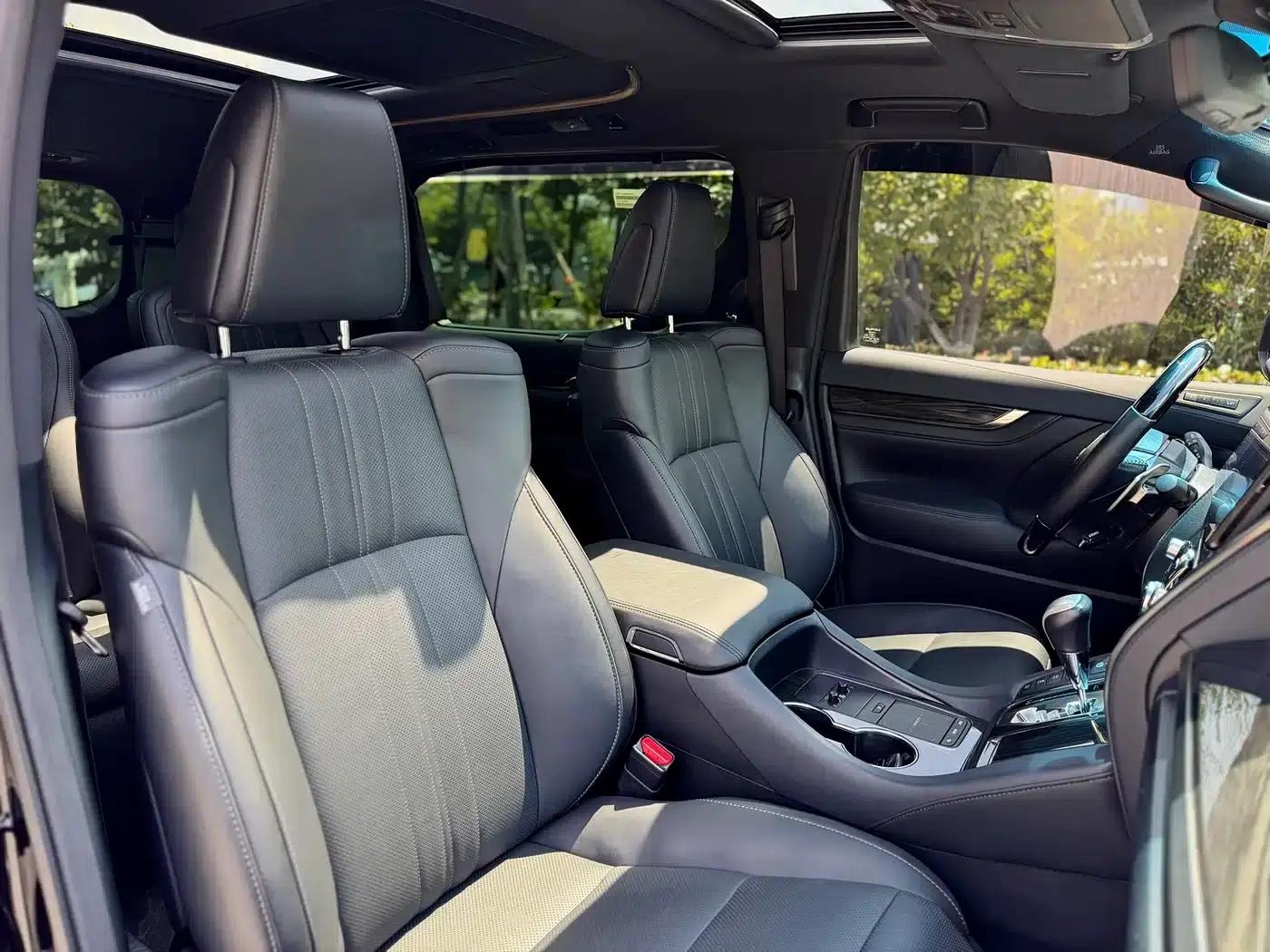 Lexus LM 2020 300h 7-Seat Elegant Edition — миниатюра 19