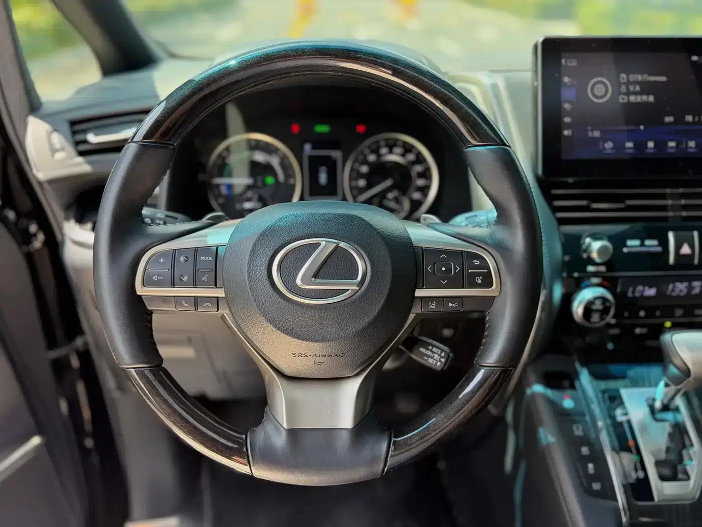 Lexus LM 2020 300h 7-Seat Elegant Edition — миниатюра 7
