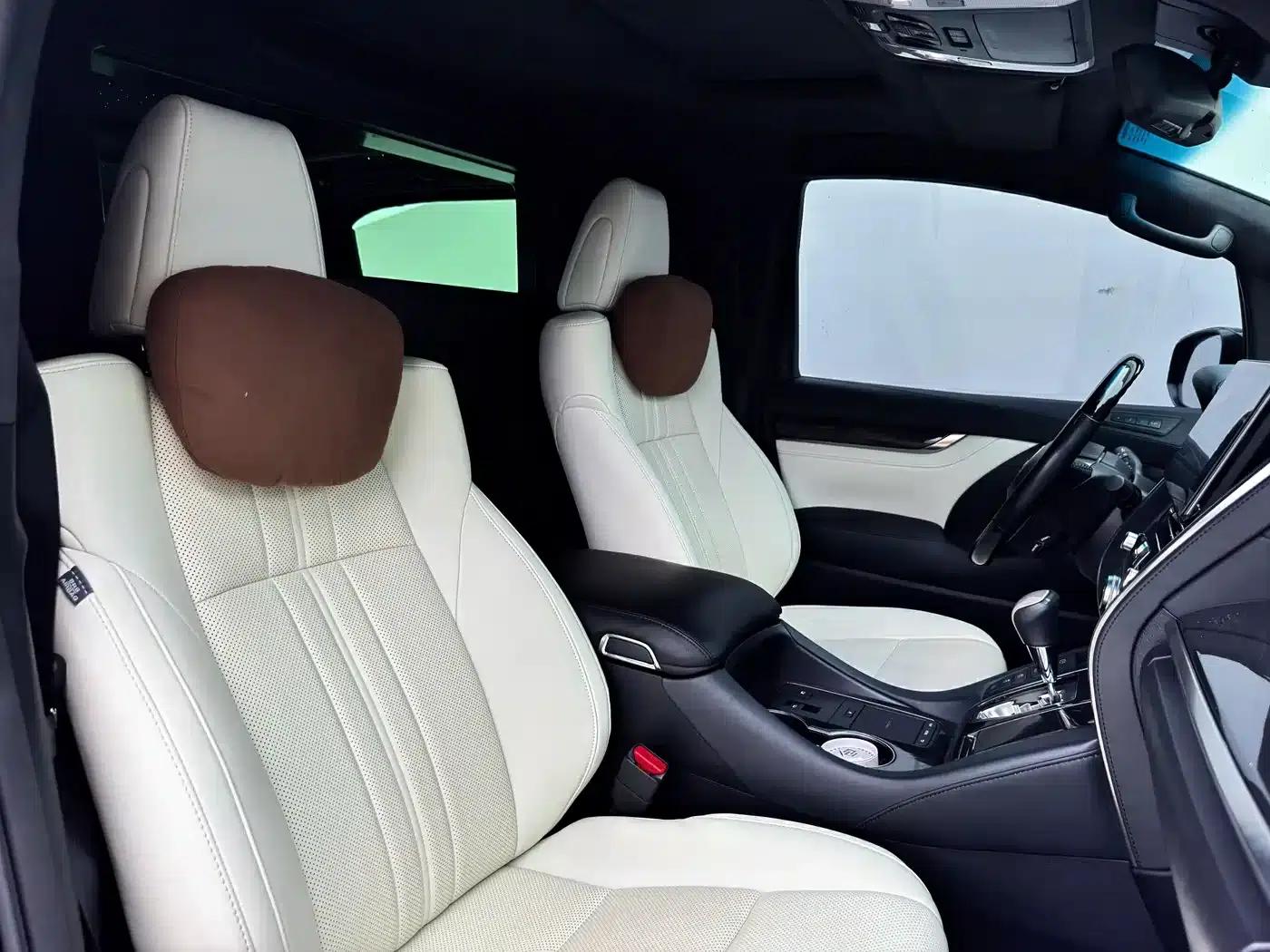 Lexus LM 2020 300h Four-Seat Executive Edition — миниатюра 6