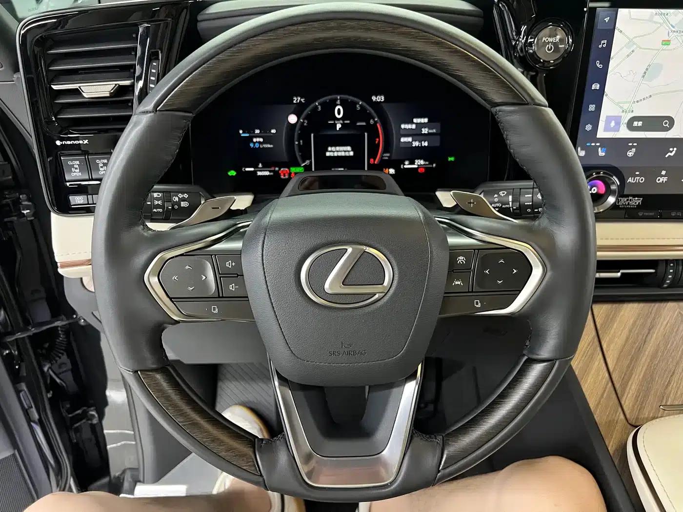 Lexus LM 2023 500h Six-Seat Premium Edition — миниатюра 21