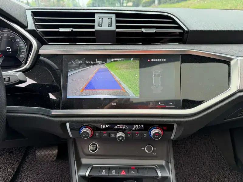 Audi Q3 Sportback 2022 40 TFSI Fashion Edition — миниатюра 7