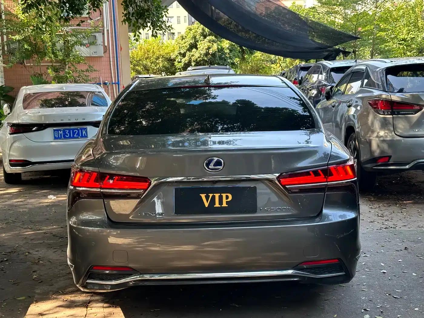 Lexus LS 2020 500h Luxury Edition (China VI Emission Standard) — миниатюра 10