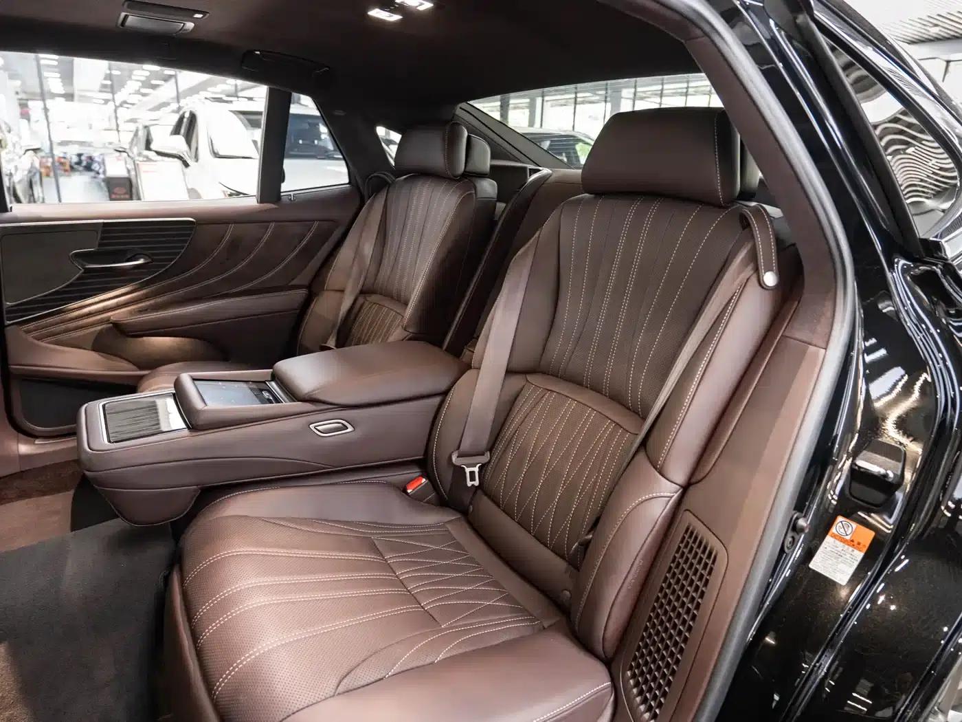 Lexus LS 2020 500h Luxury Edition (China VI Emission Standard) — миниатюра 12