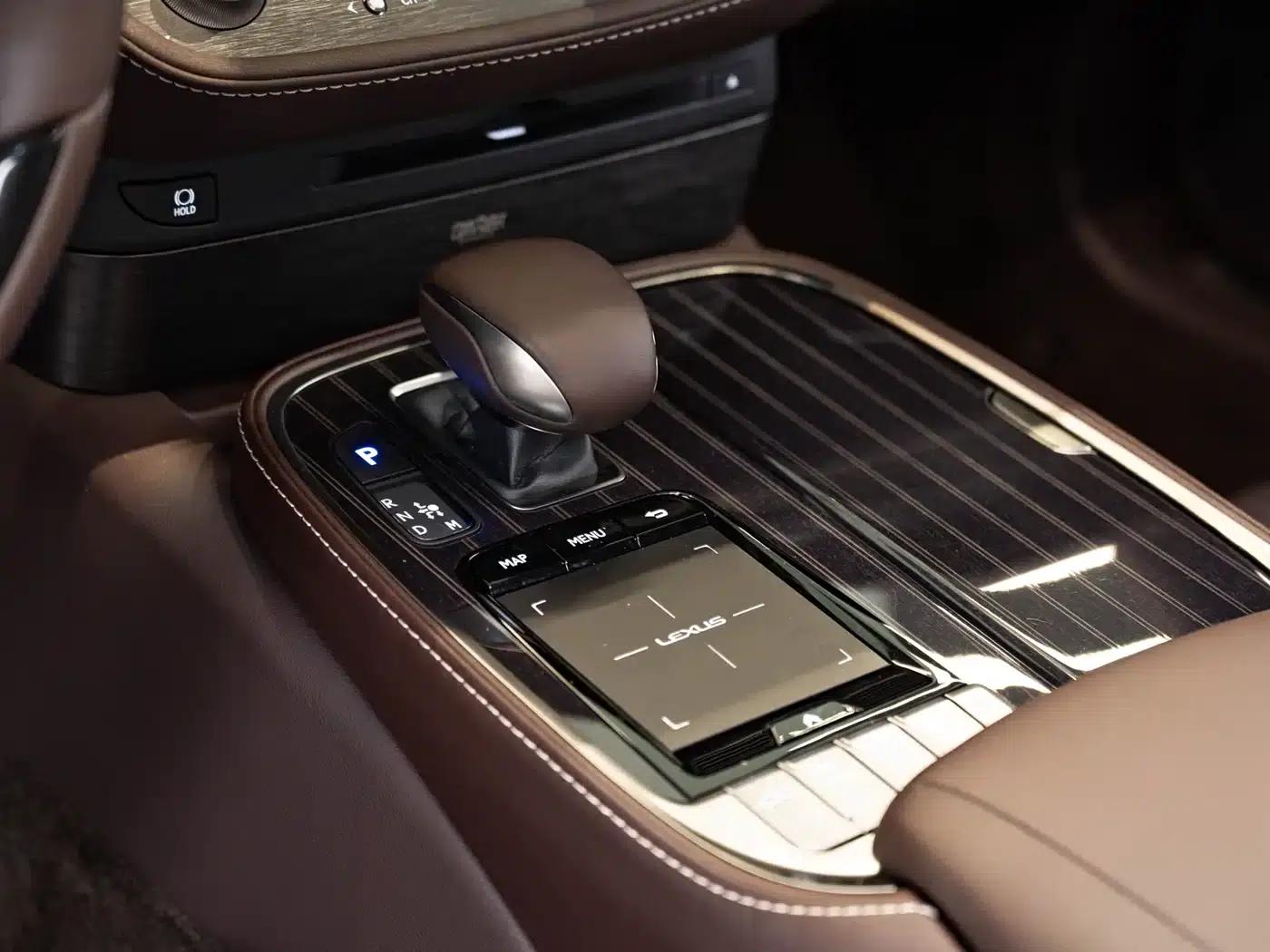Lexus LS 2020 500h Luxury Edition (China VI Emission Standard) — миниатюра 15