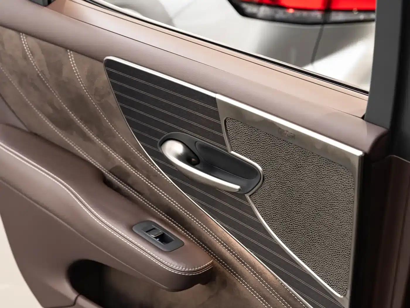 Lexus LS 2020 500h Luxury Edition (China VI Emission Standard) — миниатюра 18
