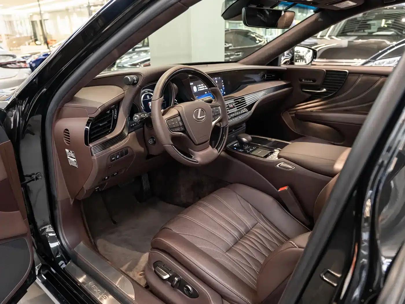 Lexus LS 2020 500h Luxury Edition (China VI Emission Standard) — миниатюра 9