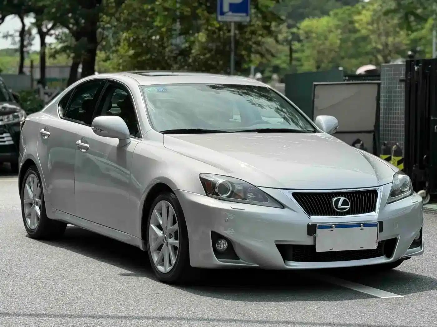 Lexus IS 2011 250 Dynamic Edition — миниатюра 2