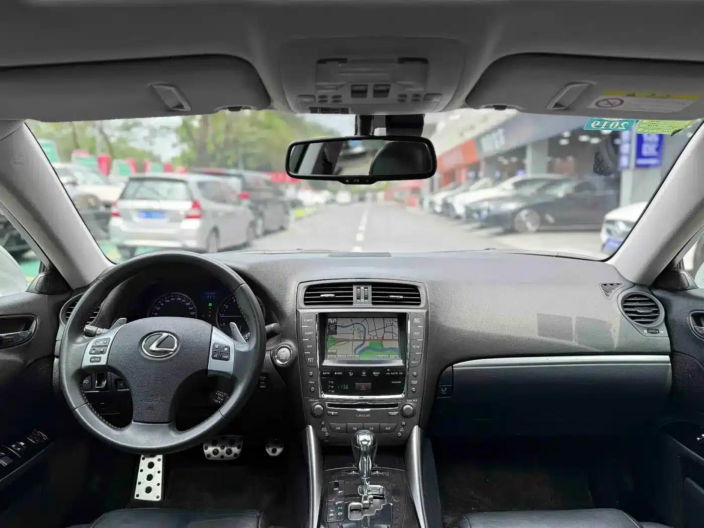 Lexus IS 2011 250 Dynamic Edition — миниатюра 16