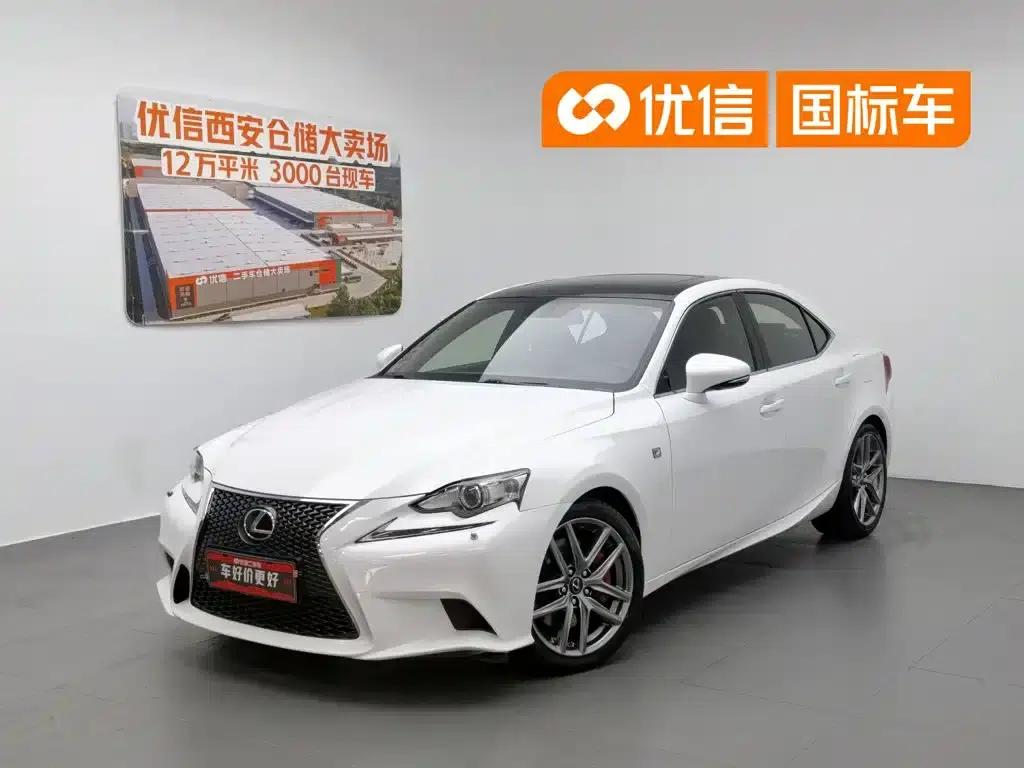 Lexus IS 2015 200t F SPORT — миниатюра 1