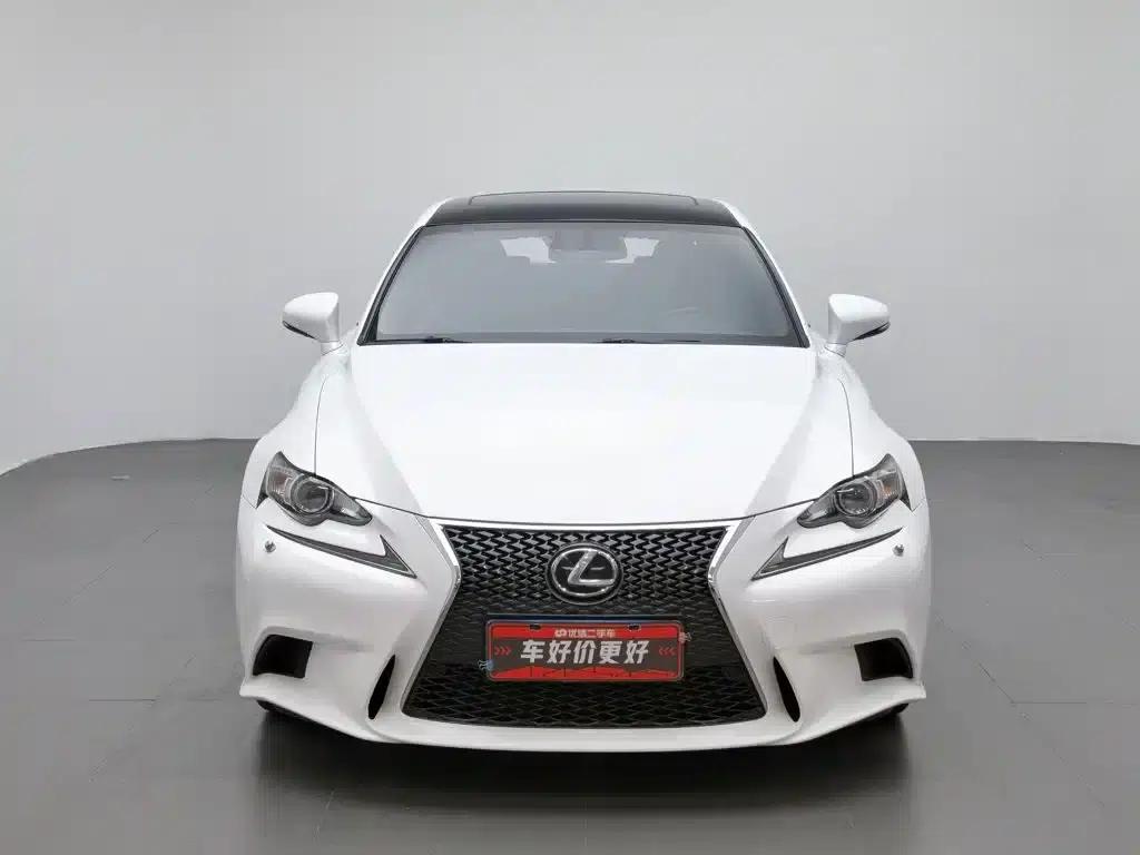 Lexus IS 2015 200t F SPORT — миниатюра 3