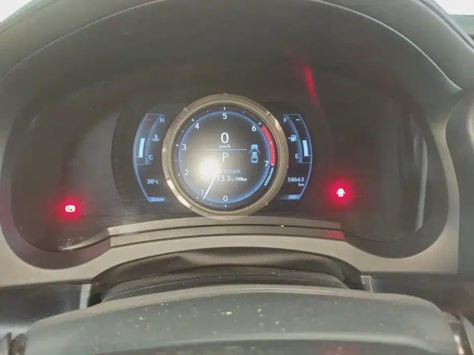 Lexus IS 2017 300 F SPORT Edition — миниатюра 10