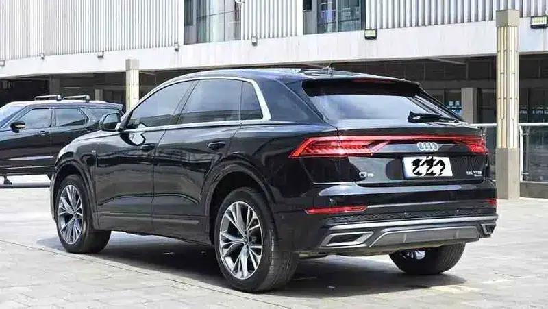 Audi Q8 2023 55 TFSI Luxury Dynamic — миниатюра 4