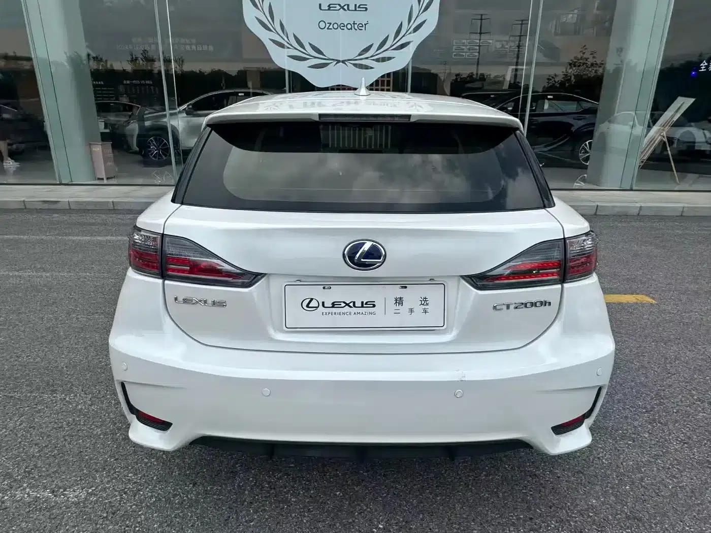 Lexus CT 2017 CT200h Elite Edition, Single Color, China V Emission Standard — миниатюра 10