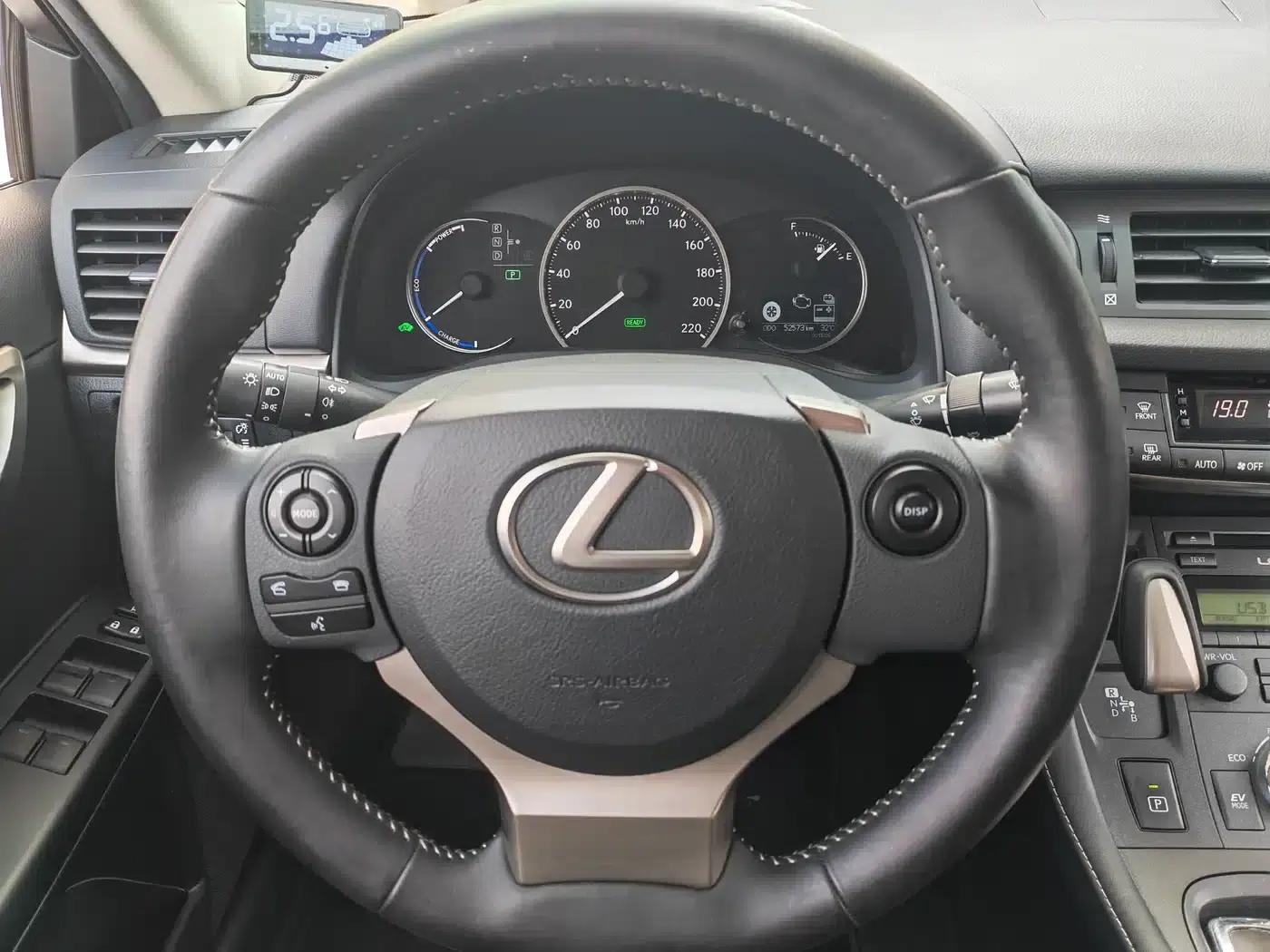 Lexus CT 2020 CT200h F SPORT Two-Tone — миниатюра 12