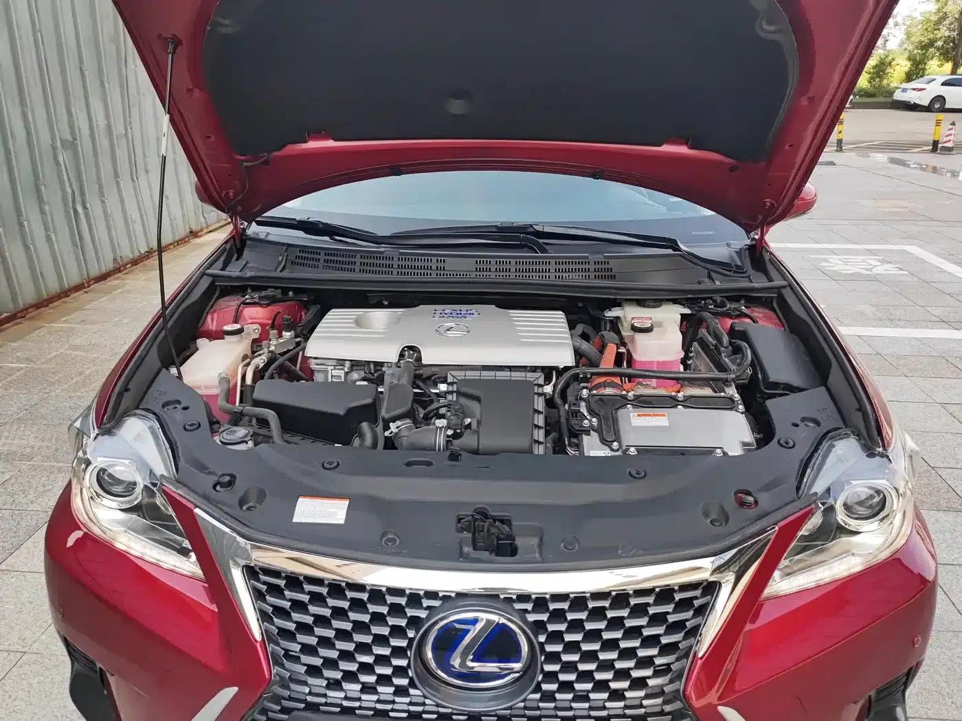 Lexus CT 2020 CT200h F SPORT Two-Tone — миниатюра 16