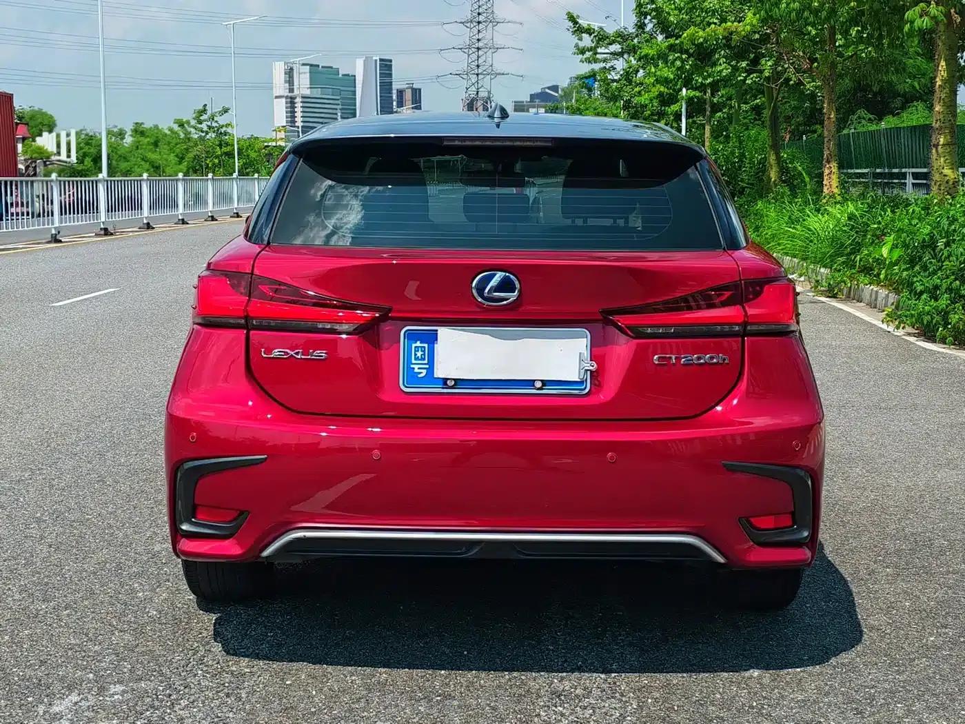 Lexus CT 2020 CT200h F SPORT Two-Tone — миниатюра 6