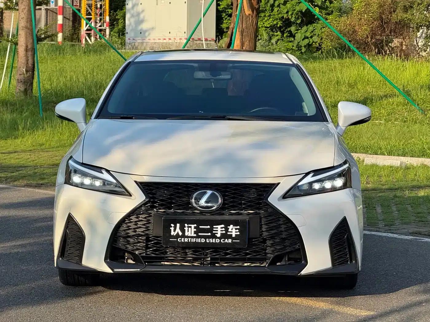 Lexus CT 2012 CT200h Elite Edition — миниатюра 2