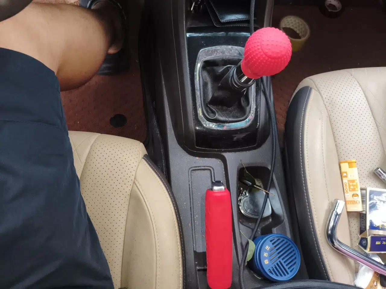 Baojun 310W 2017 1.5L Manual Fashion Model China V — миниатюра 14