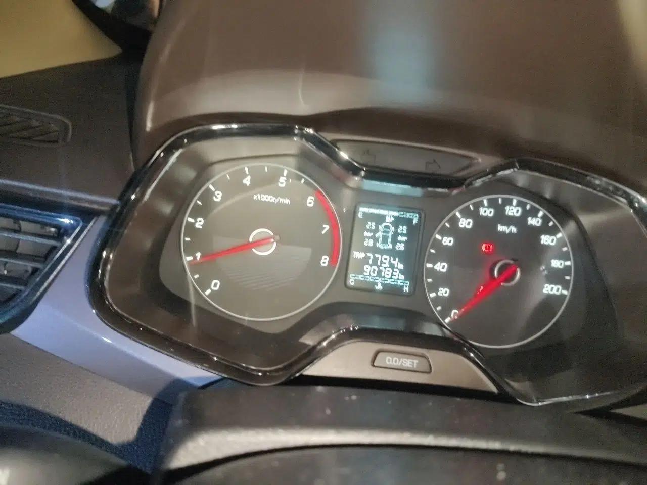 Baojun 310W 2017 1.5L Manual Comfort Version China V — миниатюра 11