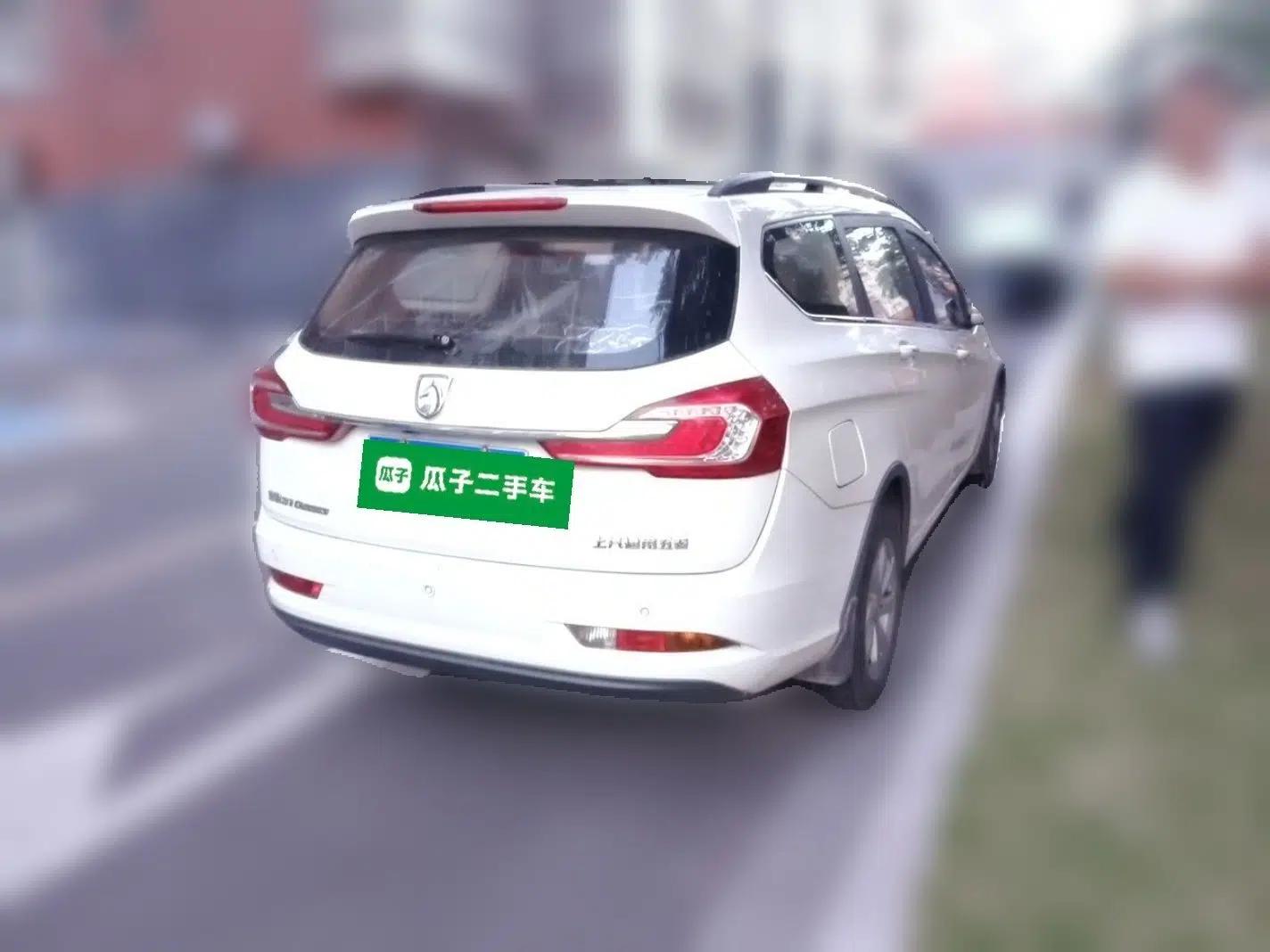 Baojun 310W 2017 1.5L Manual Comfort Version China V — миниатюра 6
