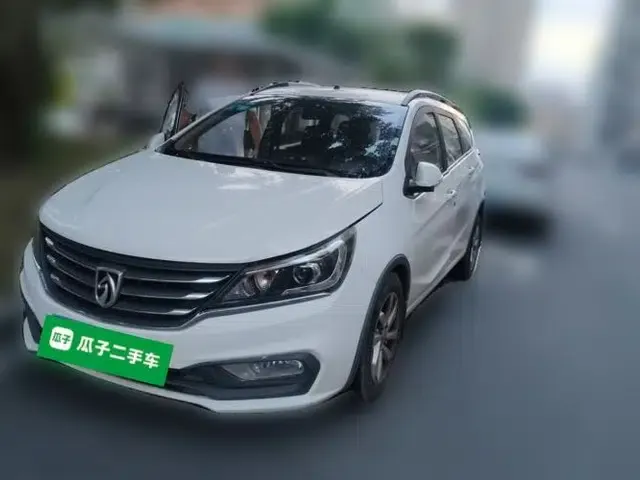 Baojun 310W 2017 1.5L Manual Comfort Version China V