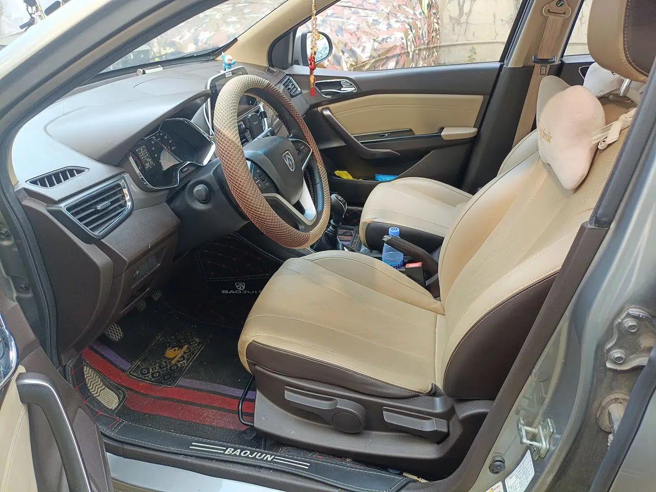 Baojun 310W 2017 1.5L Manual Fashion Edition China VI — миниатюра 15