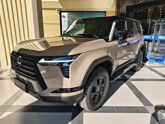 Lexus GX 2024 Overtrail Peak Edition