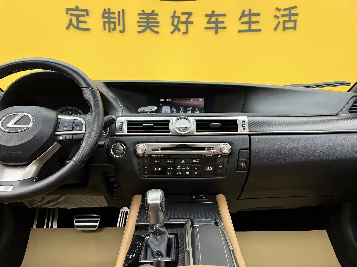 Lexus GS 2016 200t F SPORT — миниатюра 14