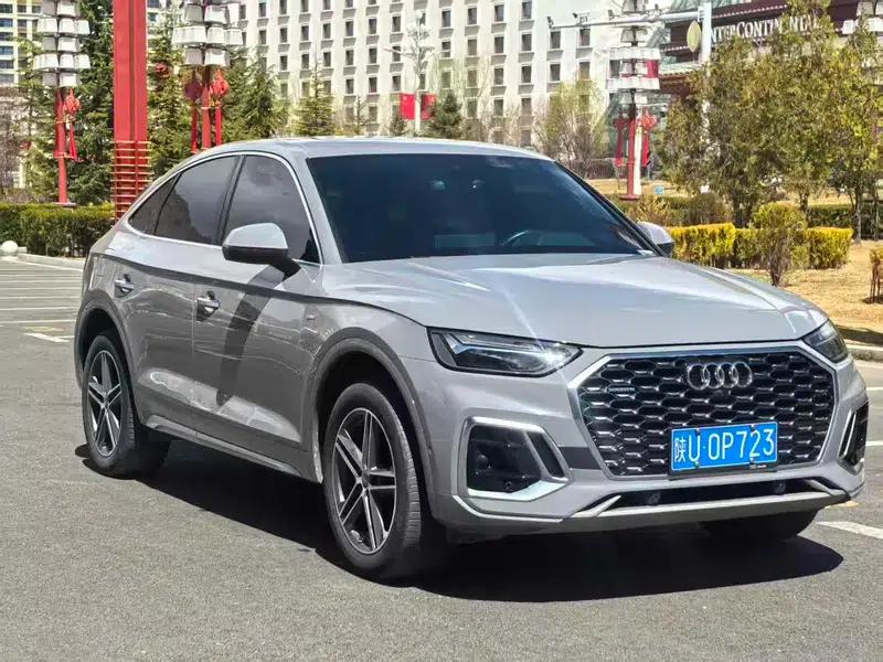Audi Q5L Sportback 2021 40 TFSI Fashion Edition — миниатюра 3