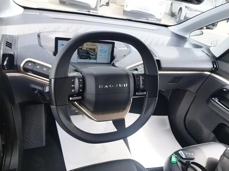 Baojun KiWi EV 2021 Artist Model Lithium Iron Phosphate — миниатюра 12