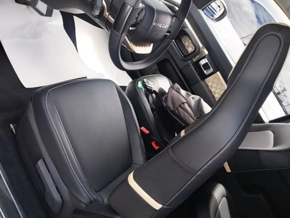 Baojun KiWi EV 2021 Artist Model Lithium Iron Phosphate — миниатюра 17