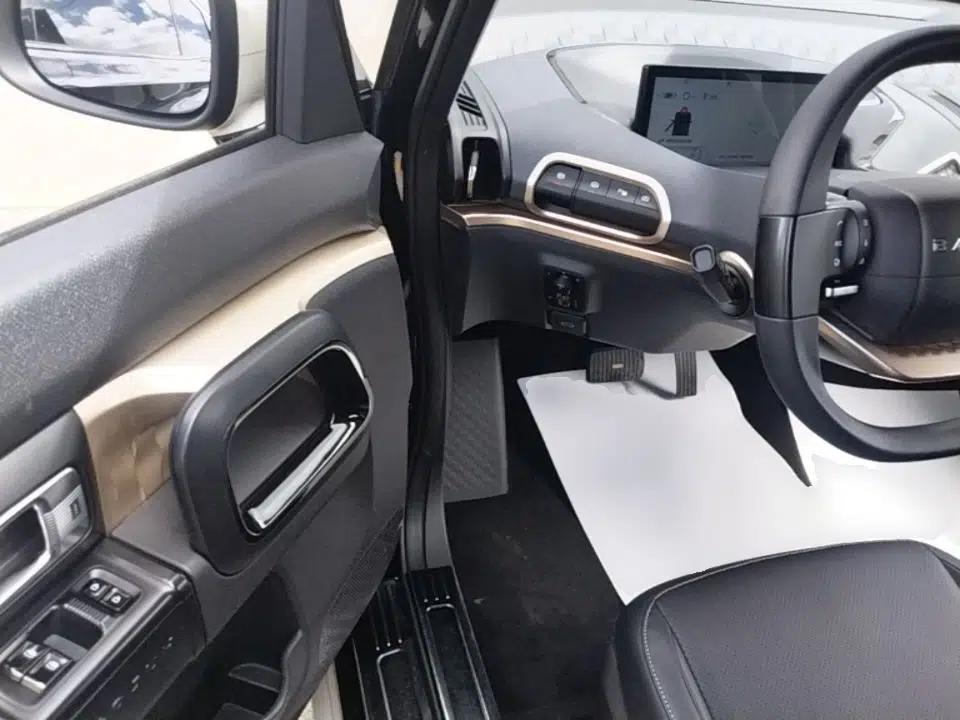 Baojun KiWi EV 2021 Artist Model Lithium Iron Phosphate — миниатюра 18