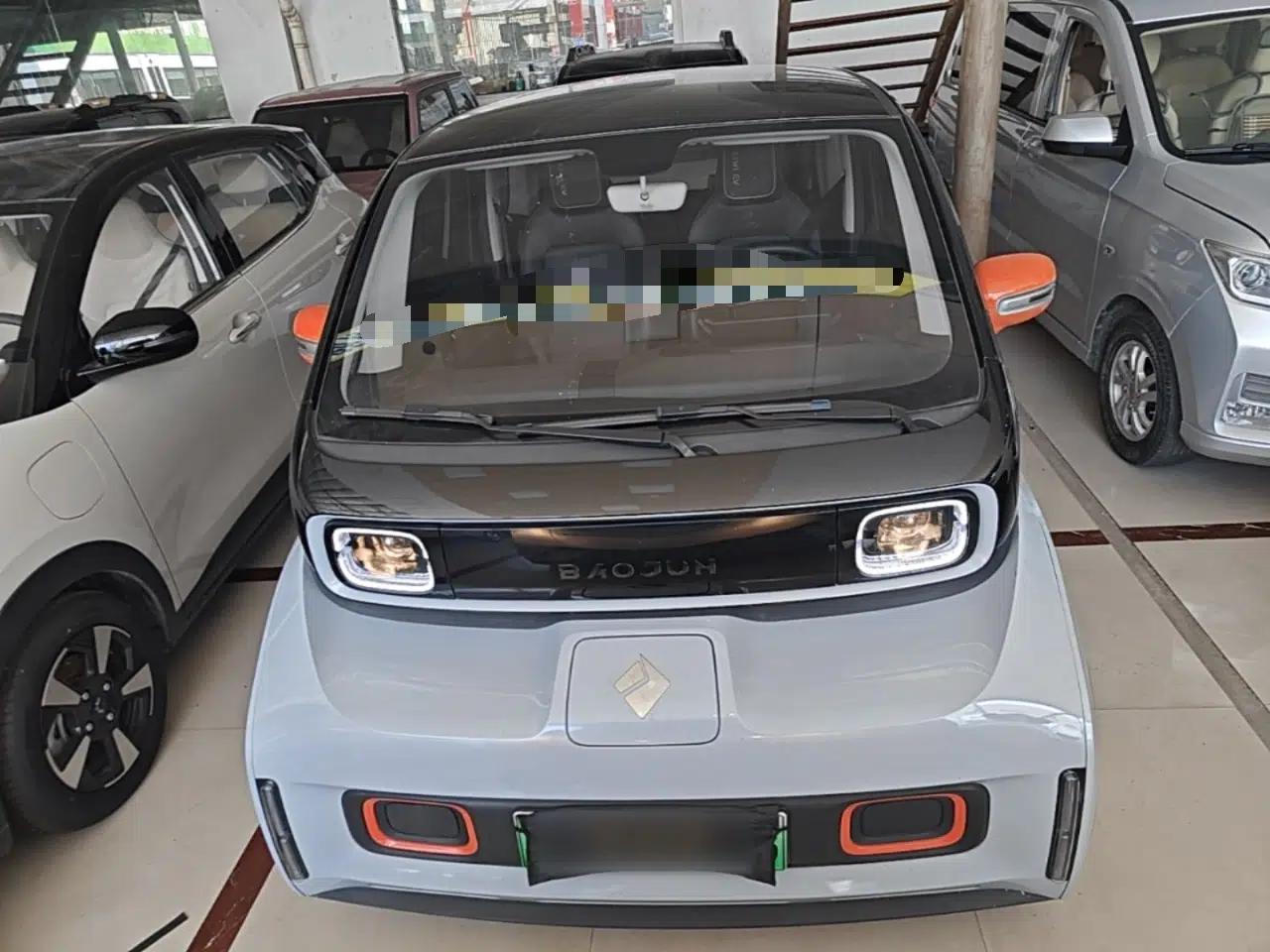 Baojun KiWi EV 2022 Artist Lite Edition Lithium Iron Phosphate — миниатюра 2
