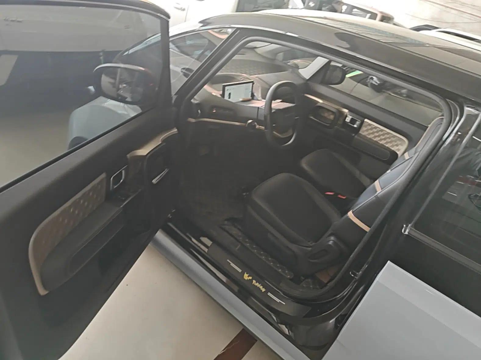 Baojun KiWi EV 2022 Artist Lite Edition Lithium Iron Phosphate — миниатюра 18