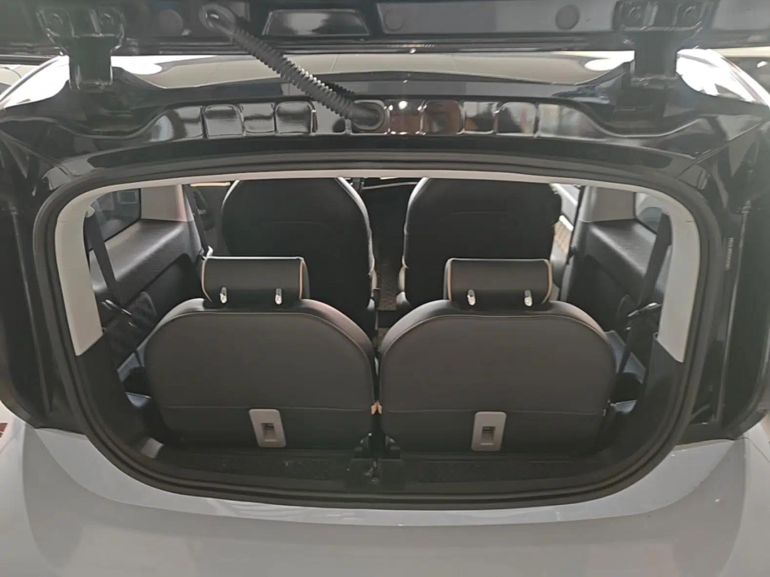 Baojun KiWi EV 2022 Artist Lite Edition Lithium Iron Phosphate — миниатюра 22