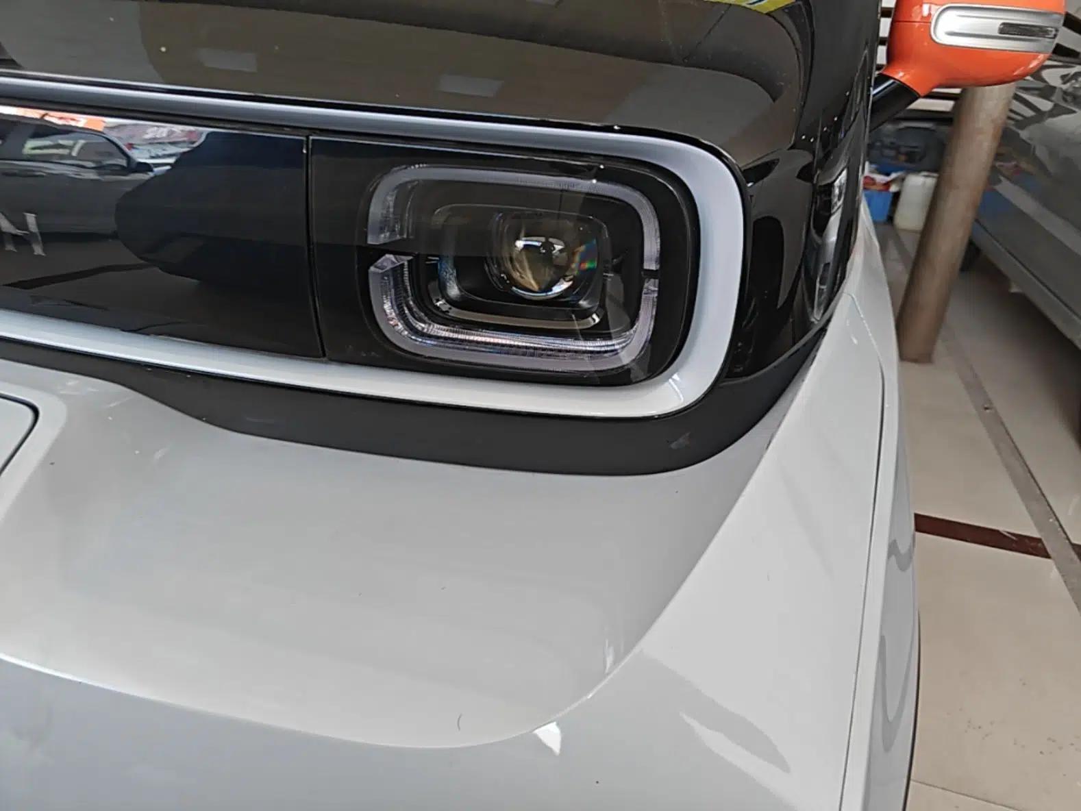 Baojun KiWi EV 2022 Artist Lite Edition Lithium Iron Phosphate — миниатюра 8