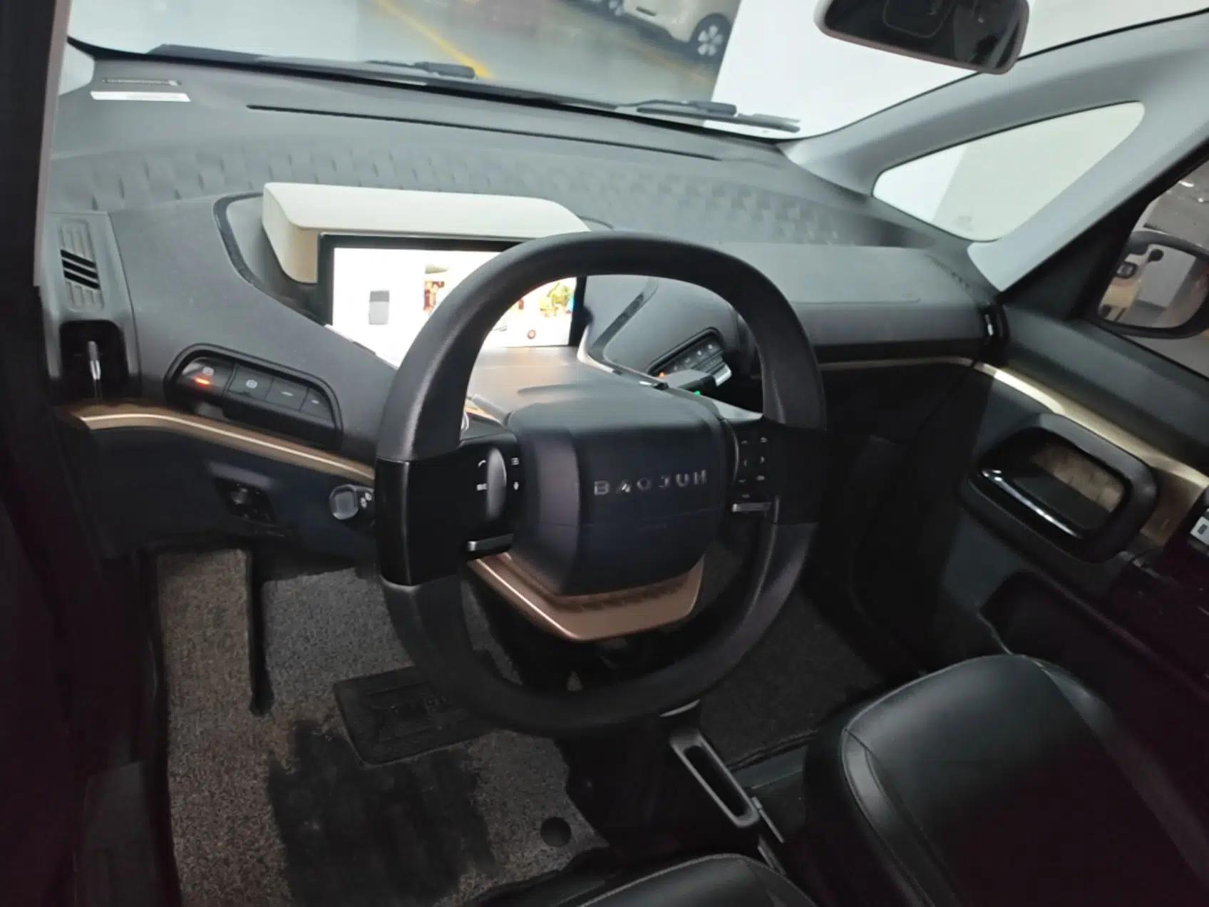 Baojun KiWi EV 2021 Artist Model Ternary Lithium — миниатюра 13
